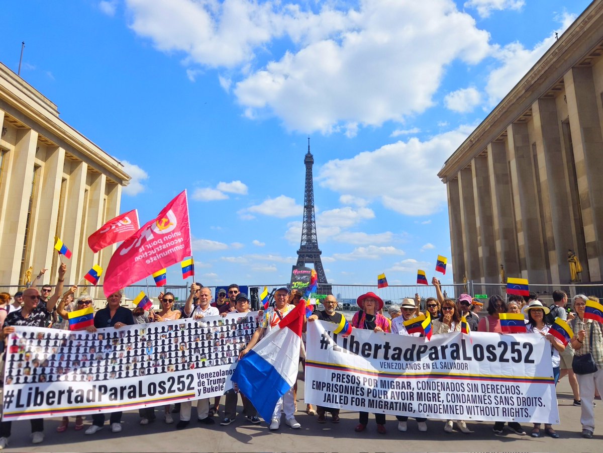 ChrisRodrigAl's tweet image. 🇻🇪👉 Día de movilización aquí en París en solidaridad con los 252 Venezolanos secuestrados en El Salvador.
Jour de mobilisation ici à Paris en solidarité avec les 252 Vénézuéliens séquestrés au Salvador.
#LibertadParaLos252