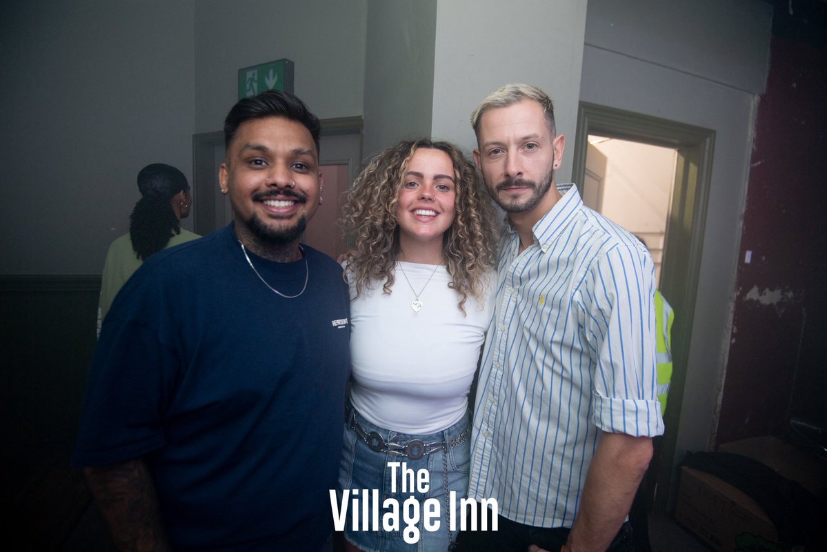 VillageBrum's tweet image. PUT SOME RUGBY INTO YOUR SATURDAY 🏉
Who’s ready for some burly rugby action, Brum edit with the official closing party of Touch My Brum with Birmingham Bulls RFC!
Blanche will be here LIVE at midnight with pop and camp in the Main Room and RnB in the Underground!
⏰6AM BAR