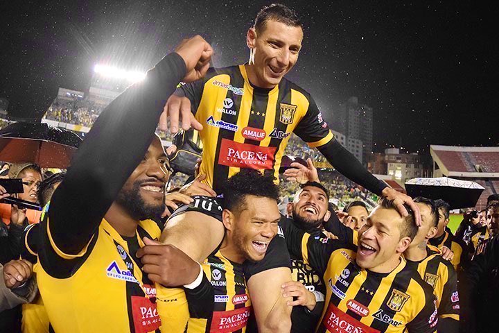 Ya se utilizaron todos los elogios existentes para reconocer tu grandeza y demostrar lo querido que eres en este club.

Solo nos queda desearte un feliz cumpleaños, eterno capitán. 🎂🖤💛
<a href="/Pescobar10/">Pablo Escobar</a>