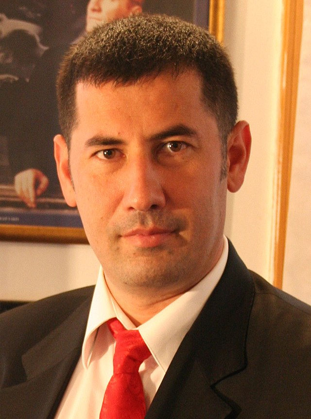 Şu an Sinan Oğan’ın ne yaptığını düşünen tek kişi umarım ben değilimdir. Ali Babacan haklı çıktı; ‘tek seçimlik adam’ demişti buna.