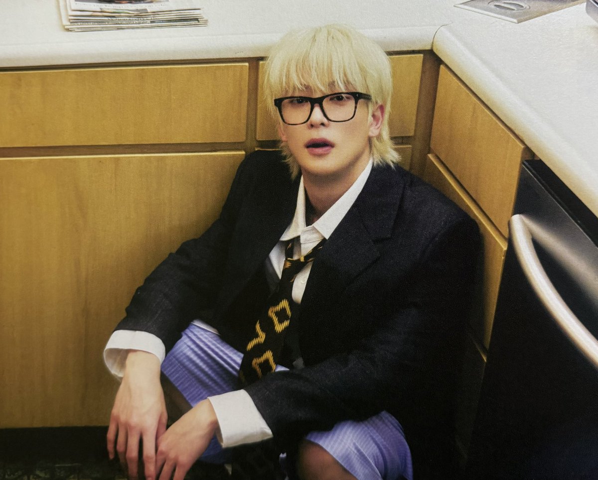 nerd jaehyun gotta be one of my fav gender