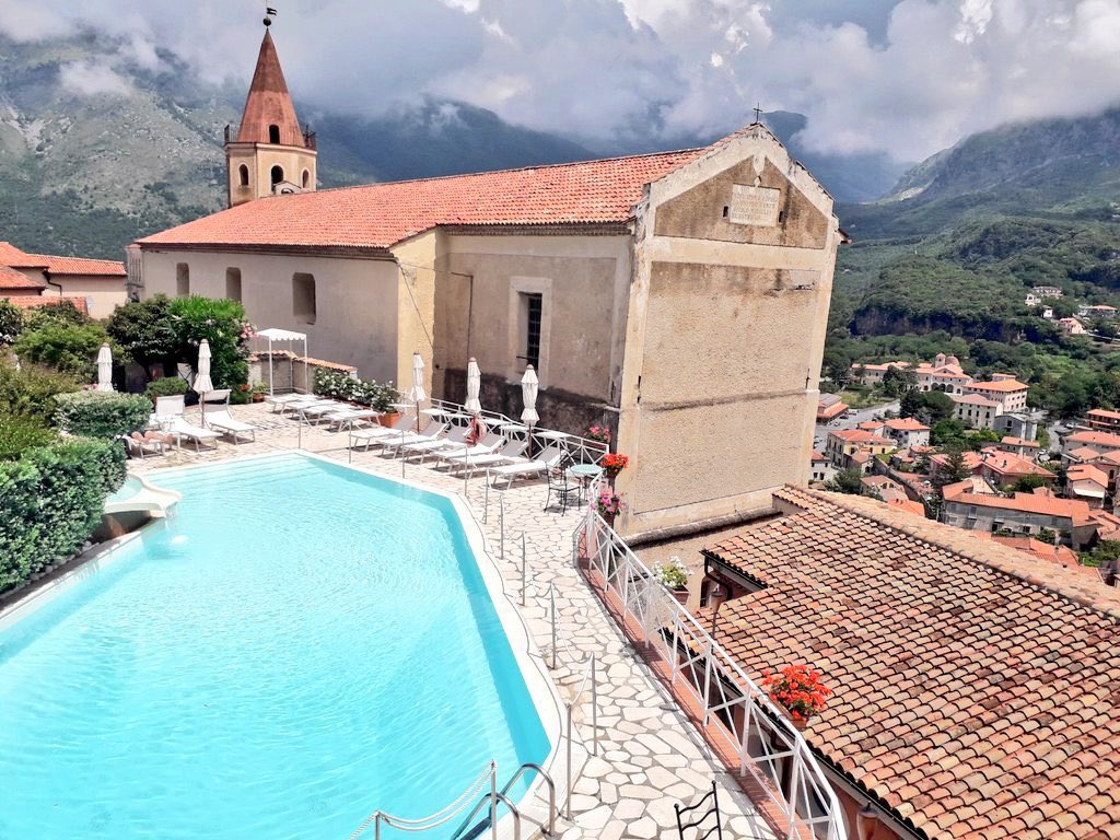 Wake up with this gorgeous view... Book now 🛎️ locandamonache.com

#Maratea #Basilicata #Travel #luxuryhotel #WeekendVibes #SaturdayVibes #estate2025 #12luglio2025