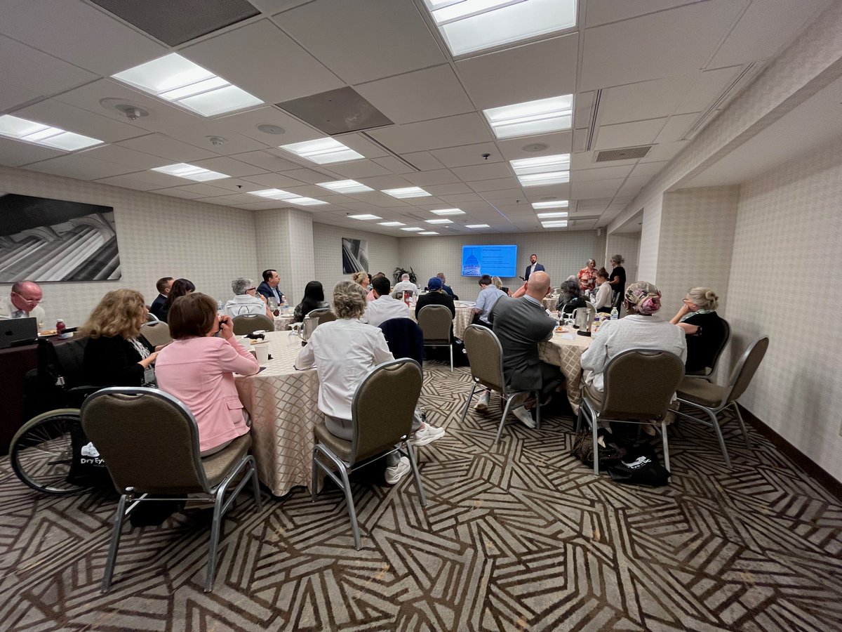 Just a few photos from yesterday's Dry Eye Advocacy Day in on Capitol Hill. Thank you to the amazing 27 patient advocates who shared their stories and advocated for dry eye awareness, research, and treatment access with their representatives. #dryeyeindc #dryeyeadvocacy