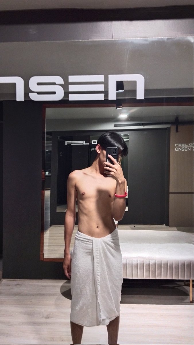 เพราะคนที่ใช่มักใส่สีแดง⬇️😅 <a href="/FEELONSEN/">FEEL ONSEN</a>