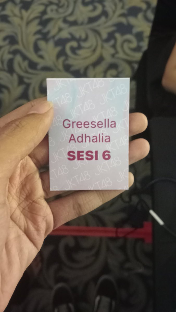 sbaydermen's tweet photo. Terima kasih nona Greesella🤍
#ALLINTOUR2025SURABAYA https://t.co/XfzwdYyB8X