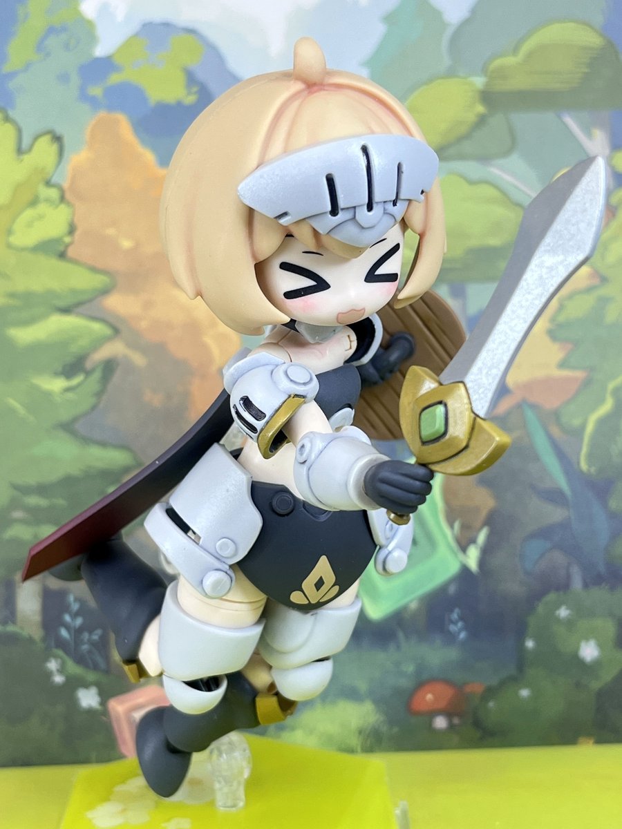 fa_tachibana's tweet photo. 「新人戦士 レニー・ブラウン」の素体はマシニーカに似た引き出し式の下半身の他、上腕と太腿、脛に3mmジョイント付きと今どきの仕様準拠。顔パーツは彩色済みで2種付属。
剣が2種に盾が付属。武装状態にする際は各部差替。腰回りは軟質パーツで可動を妨げない。
#PR_Production #異世界旅行手帳 https://t.co/1sek6yj06O