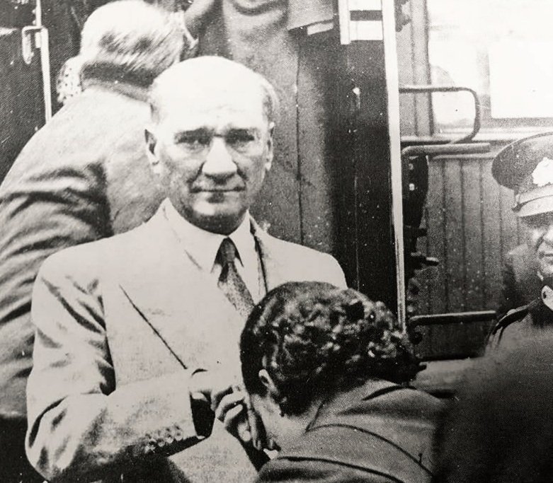 Selanikli yetim Mustafa'nın evlatlarıyız!