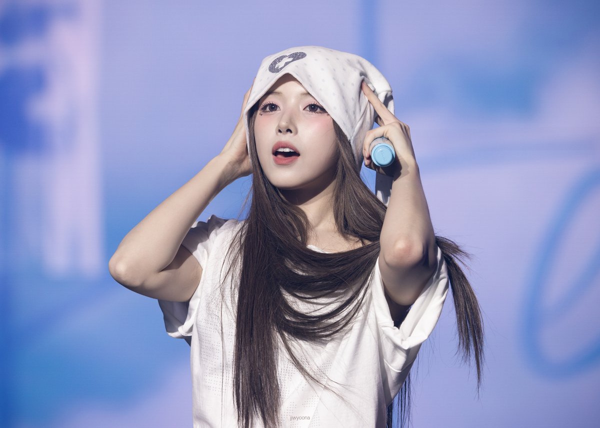 250712 NMIXX 1st FANMEETING 
 'NSWER VACATION'  쮸🐶🩷 
#지우 #JIWOO #엔믹스 #NMIXX #エンミックス