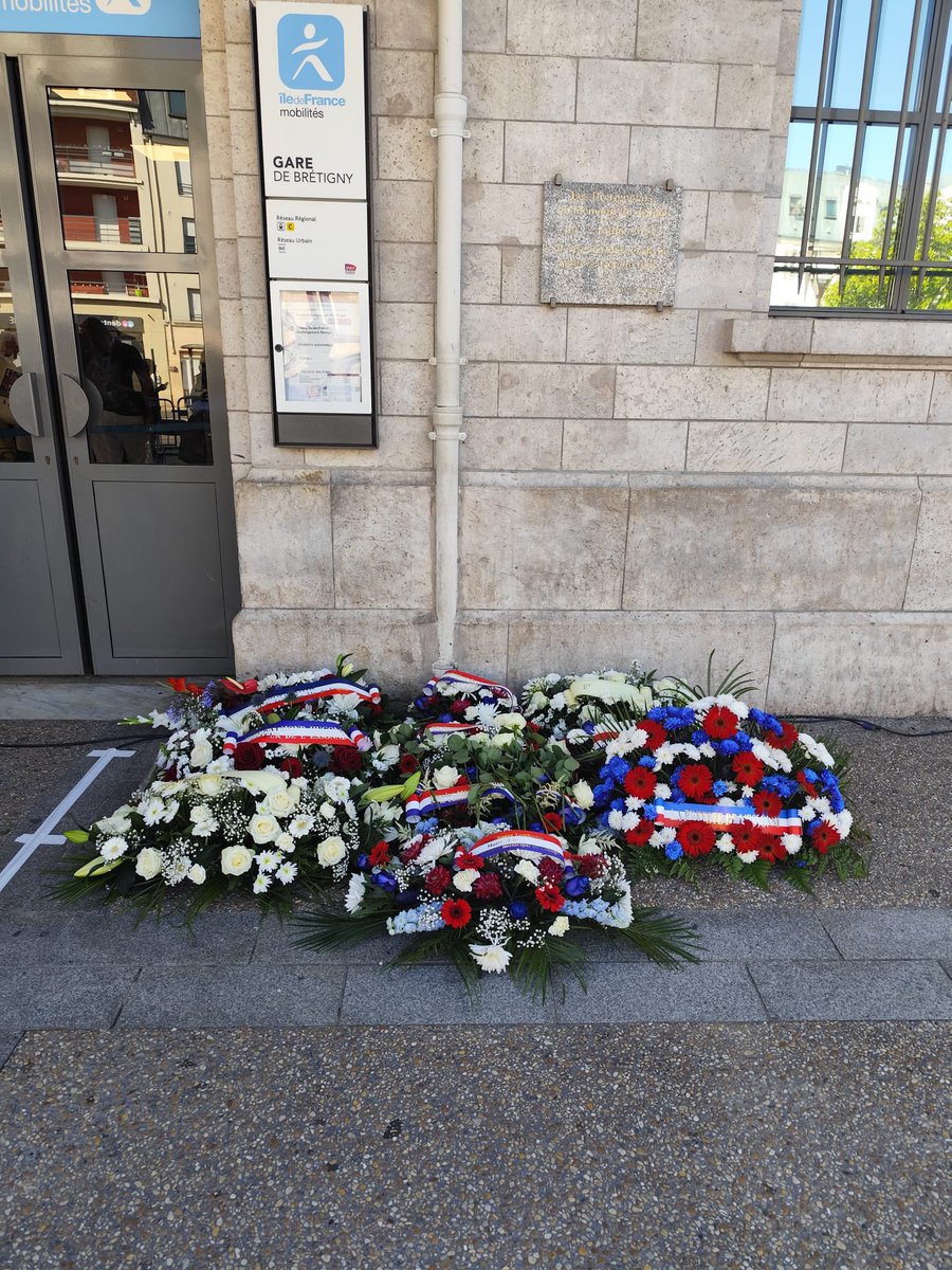 🕯️ 12 juillet 2013 – #Hommage aux victimes de Brétigny-sur-Orge
Douze ans après le drame ferroviaire de Brétigny, nous étions réunis pour rendre hommage aux victimes, aux blessés, à leurs proches, ainsi qu’aux témoins et secouristes mobilisés ce jour-là.

L’émotion demeure, la