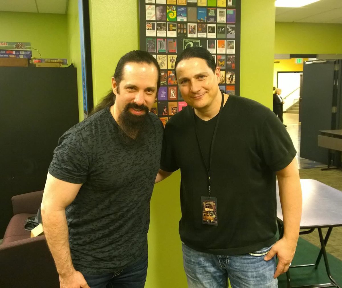 PeterOrullian's tweet image. A salute to my friend, and favorite guitarist and songwriter, @JPetrucci on his birthday! Keep killing it, brother. After 40 years you’re still hitting new peaks. Insane!
#johnpetrucci #dreamtheater