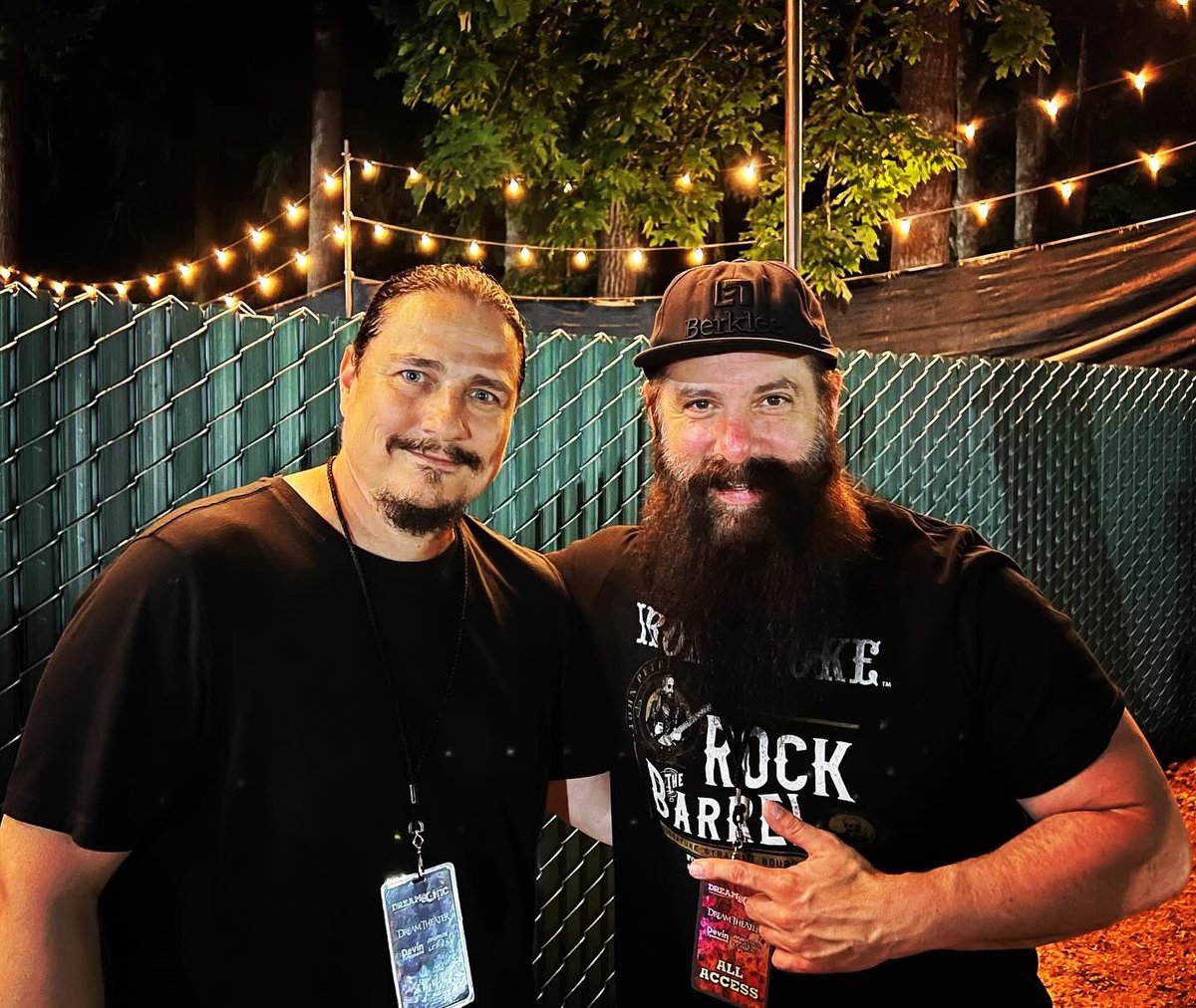 PeterOrullian's tweet image. A salute to my friend, and favorite guitarist and songwriter, @JPetrucci on his birthday! Keep killing it, brother. After 40 years you’re still hitting new peaks. Insane!
#johnpetrucci #dreamtheater