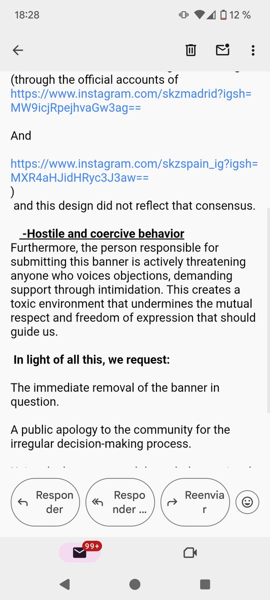 FreeChiky's tweet photo. I have also just been informed that the logo on the banner belongs to a girl who was previously on the board but left for personal health reasons and all the hate they were throwing around, so it no longer belongs to them.
@LiveNationKpop @jypnation https://t.co/bWBFHoFXO6