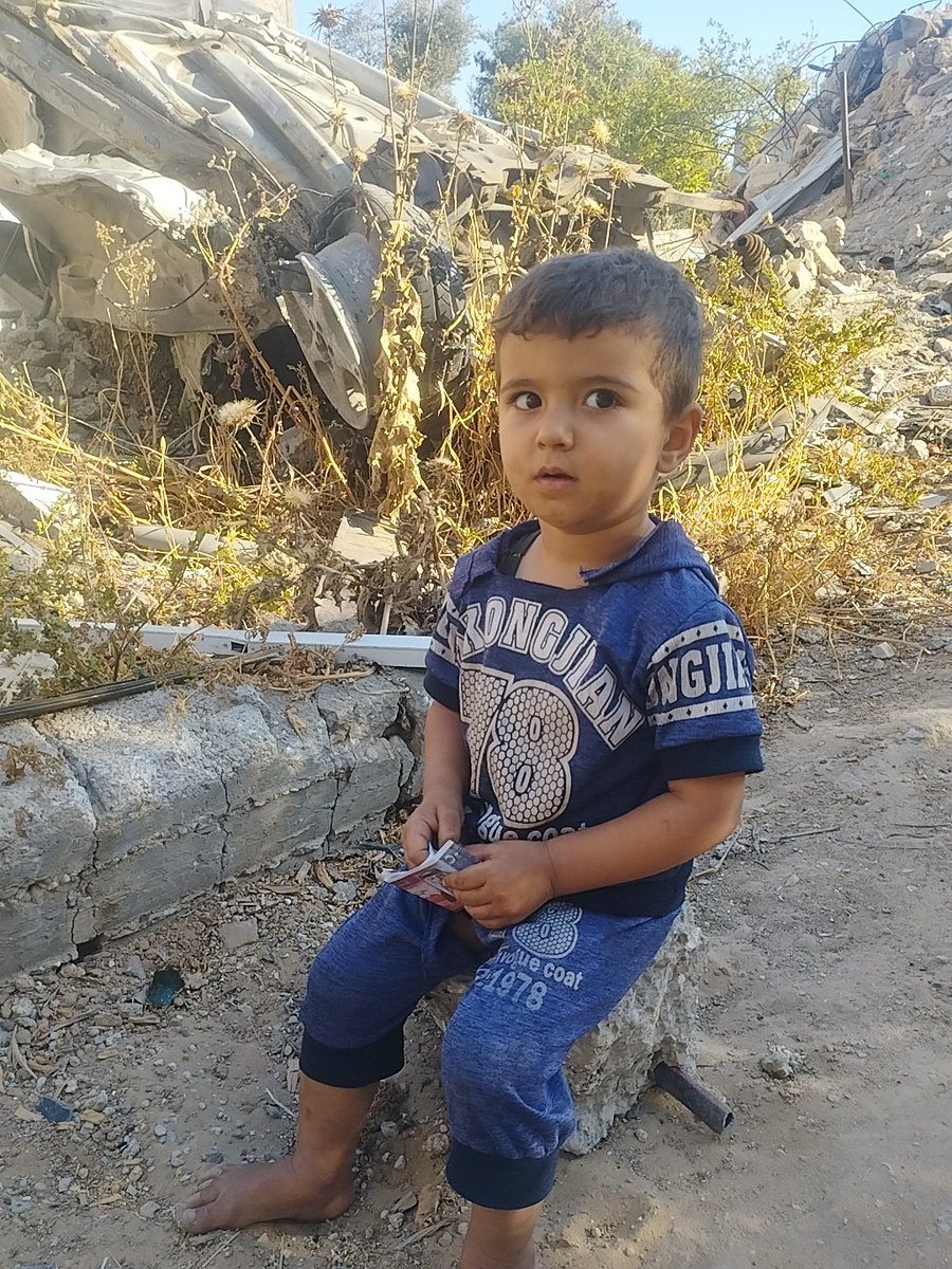 maijb1989's tweet image. Urgent appeal 😔💔
Please help me, karim, who is not more than two years old, has become dehydrated due to the lack of food and flour. He always eats rice
No flour 😔
No food 😔
Please do not leave me to die of hunger. Look at us with mercy 💔👇
gofundme.com/f/donate-to-he…