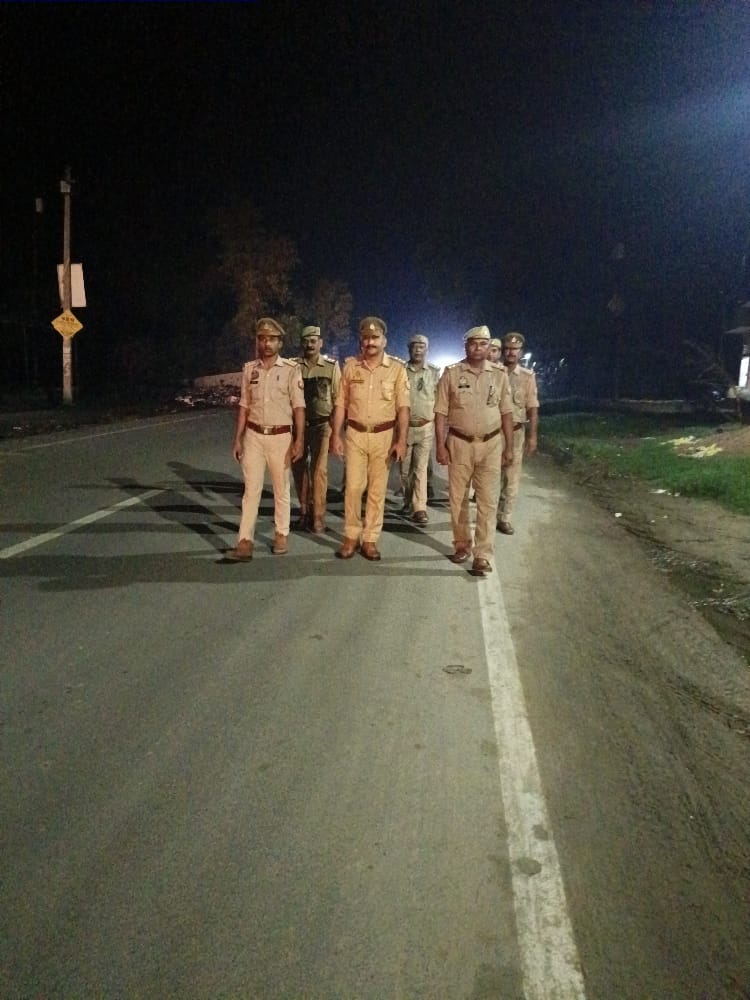 Raebareli Police (@raebarelipolice) on Twitter photo #SP_RBL рдХреЗ рдирд┐рд░реНрджреЗрд╢рди рдореЗрдВ рд╢рд╛рдВрддрд┐ рдПрд╡рдВ рдХрд╛рдиреВрди рд╡реНрдпрд╡рд╕реНрдерд╛ рдмрдирд╛рдП рд░рдЦрдиреЗ рд╣реЗрддреБ рдЬрдирдкрджреАрдп рдкреБрд▓рд┐рд╕ рджреНрд╡рд╛рд░рд╛ рдЖрдЧрд╛рдореА рддреНрдпреЛрд╣рд╛рд░реЛрдВ рдХреЗ рджреГрд╖реНрдЯрд┐рдЧрдд рдерд╛рдирд╛ рдХреНрд╖реЗрддреНрд░ рдЕрдиреНрддрд░реНрдЧрдд рдкреИрджрд▓ рдЧрд╢реНрдд рдХреА рдЧрдпреА-
#UPPolice
#RaebareliPolice #SP_RBL рдХреЗ рдирд┐рд░реНрджреЗрд╢рди рдореЗрдВ рд╢рд╛рдВрддрд┐ рдПрд╡рдВ рдХрд╛рдиреВрди рд╡реНрдпрд╡рд╕реНрдерд╛ рдмрдирд╛рдП рд░рдЦрдиреЗ рд╣реЗрддреБ рдЬрдирдкрджреАрдп рдкреБрд▓рд┐рд╕ рджреНрд╡рд╛рд░рд╛ рдЖрдЧрд╛рдореА рддреНрдпреЛрд╣рд╛рд░реЛрдВ рдХреЗ рджреГрд╖реНрдЯрд┐рдЧрдд рдерд╛рдирд╛ рдХреНрд╖реЗрддреНрд░ рдЕрдиреНрддрд░реНрдЧрдд рдкреИрджрд▓ рдЧрд╢реНрдд рдХреА рдЧрдпреА-
#UPPolice
#RaebareliPolice