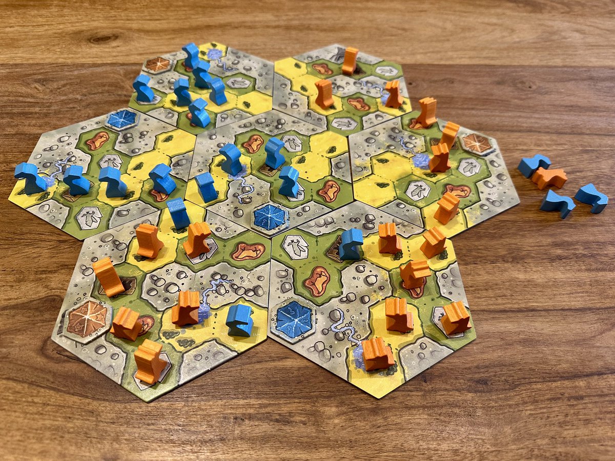 mk20336's tweet image. Two quick games of Great Plains with my 10 year old son. Of course, I was crushed twice :) Thanks @djackthompson for recommending me this game long time ago!
@Lookoutgames