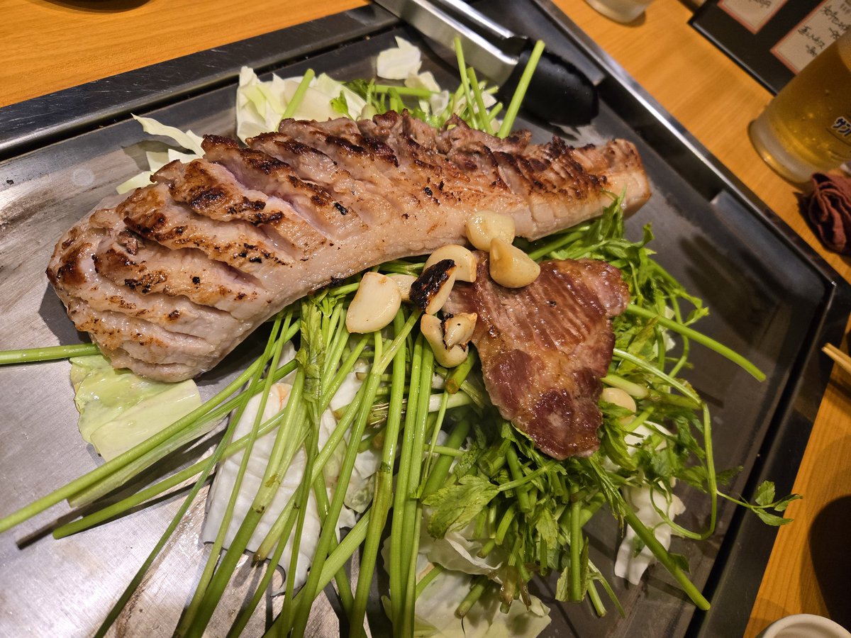 Rii18071118's tweet image. チュクミサムギョプサル。
女子会に参加してきました～🍺
1人のお友達が始まる前にプラセンタを配ってくれて注入。
気がきくなー😊