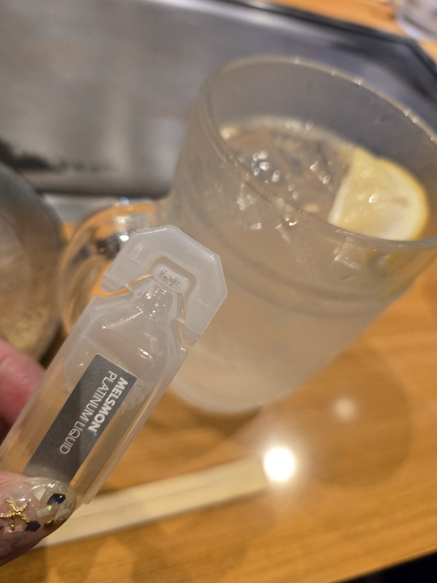 Rii18071118's tweet image. チュクミサムギョプサル。
女子会に参加してきました～🍺
1人のお友達が始まる前にプラセンタを配ってくれて注入。
気がきくなー😊