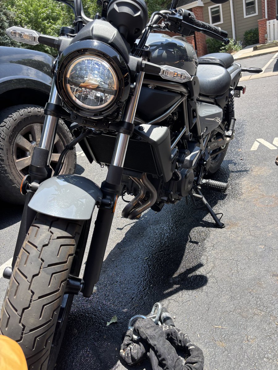 Speaking of, any of yall furries ride motorcycles in Denver? 
HMU, let’s cruise sometime 🤙🏼