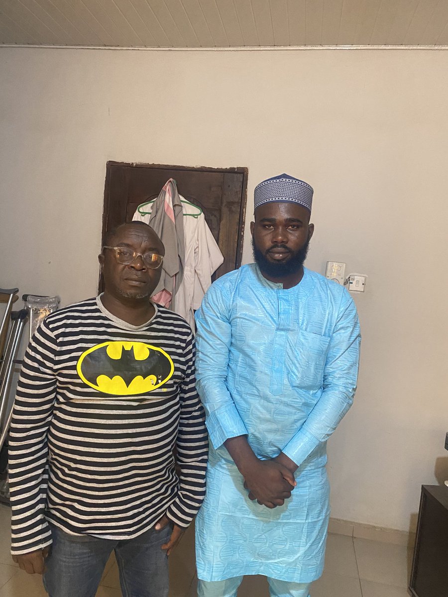 📸 Courtesy visit to Federal Medical Centre, Abeokuta featuring (L-R) Dr Lateef (Head of Physiotherapy Department), Dr Davis, and NAPS President, Babatunde Moshood.✨