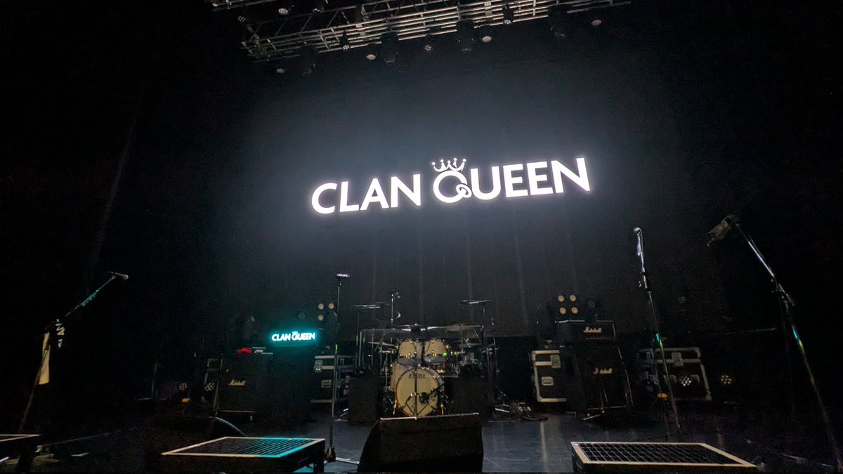 Night_Journey46's tweet image. 2025.07.12 @ Zepp Shinjuku (TOKYO)
CLAN QUEEN 2nd ONEMAN TOUR NEBULA
2ndワンマンツアー最終日であり初となるZepp公演。
1つのテーマをマイさんの映像・AOiさんの音楽・yowaさんのボーカルで表現することは一貫しつつ、1stからの正当な進化が感じられたライブでした!
追加公演も楽しみです!!