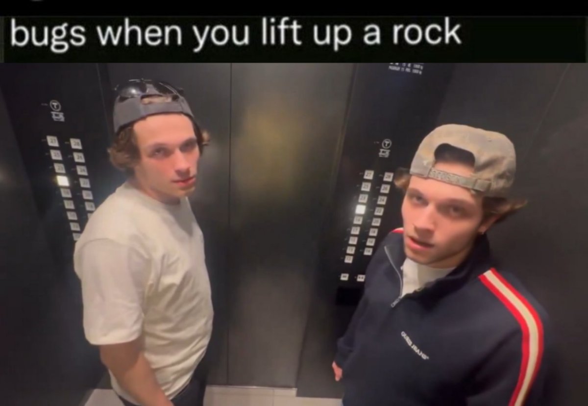 ema 𖦹°‧★ (@applepiematt) on Twitter photo 