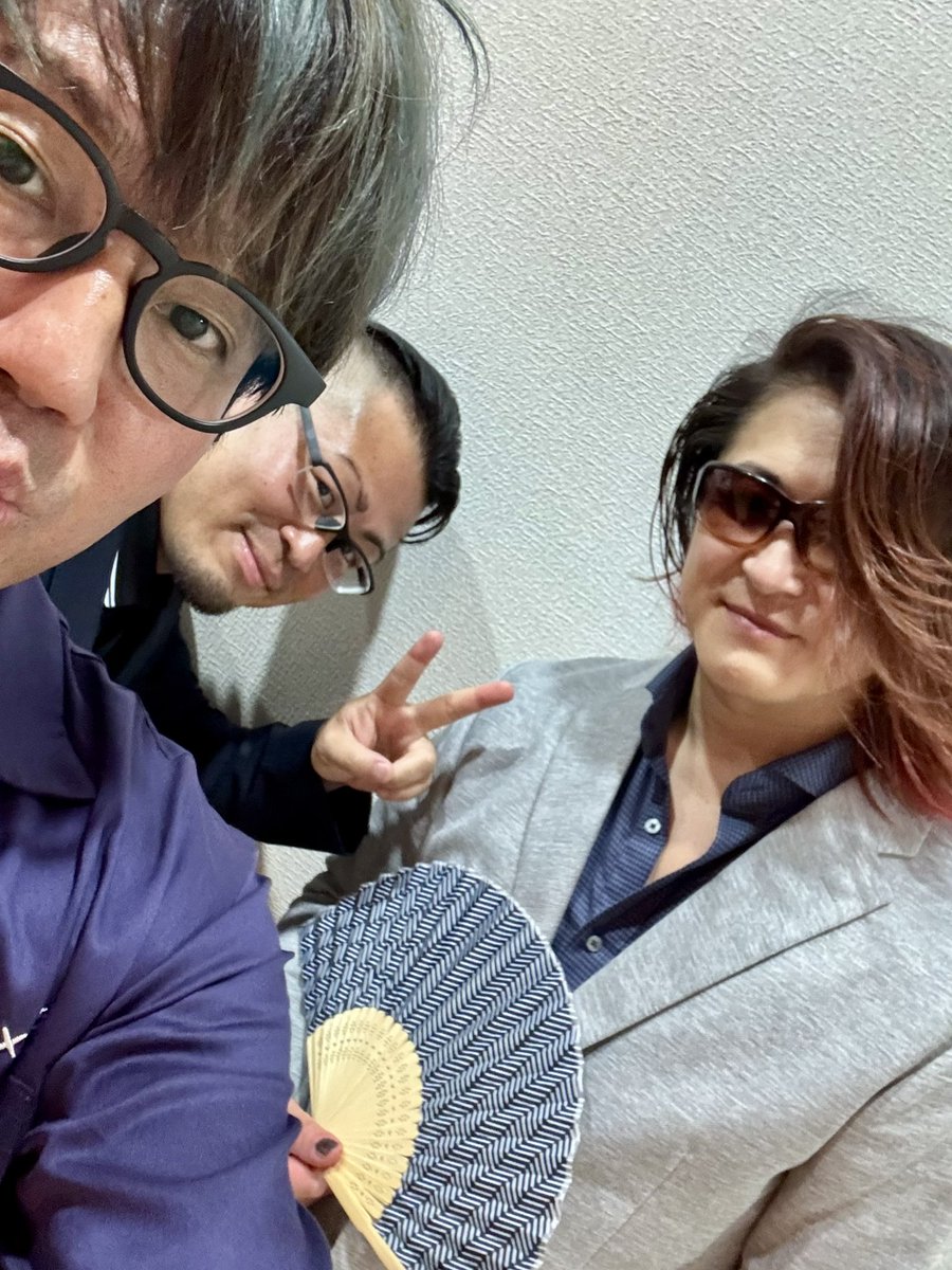 前夜祭ありがとうございました！

いよいよ明日、全力で楽しみましょう👏

我々も精一杯頑張りますから🫡

#DRAGONGATE #PARADOX 
#KOBEプロレスフェスティバル2025