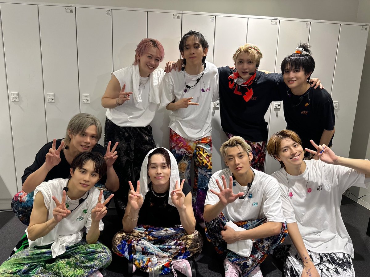 ＼ありがとうございました！／

「BULLET TRAIN ARENA TOUR 2025 “EVE”」
📍愛知・Aichi Sky Expo DAY1

ご乗車いただいた皆さん、ありがとうございました！✨
明日もご乗車お待ちしております！

#超特急_EVE