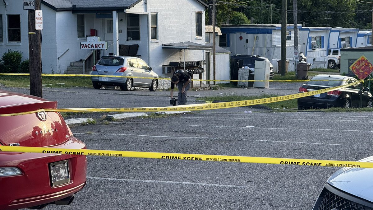 Crime scene investigators and detectives are on scene trying to find more information after a man was found dead in a south Nashville parking lot. They started placing evidence markers. So far I’ve seen as many as 14.
