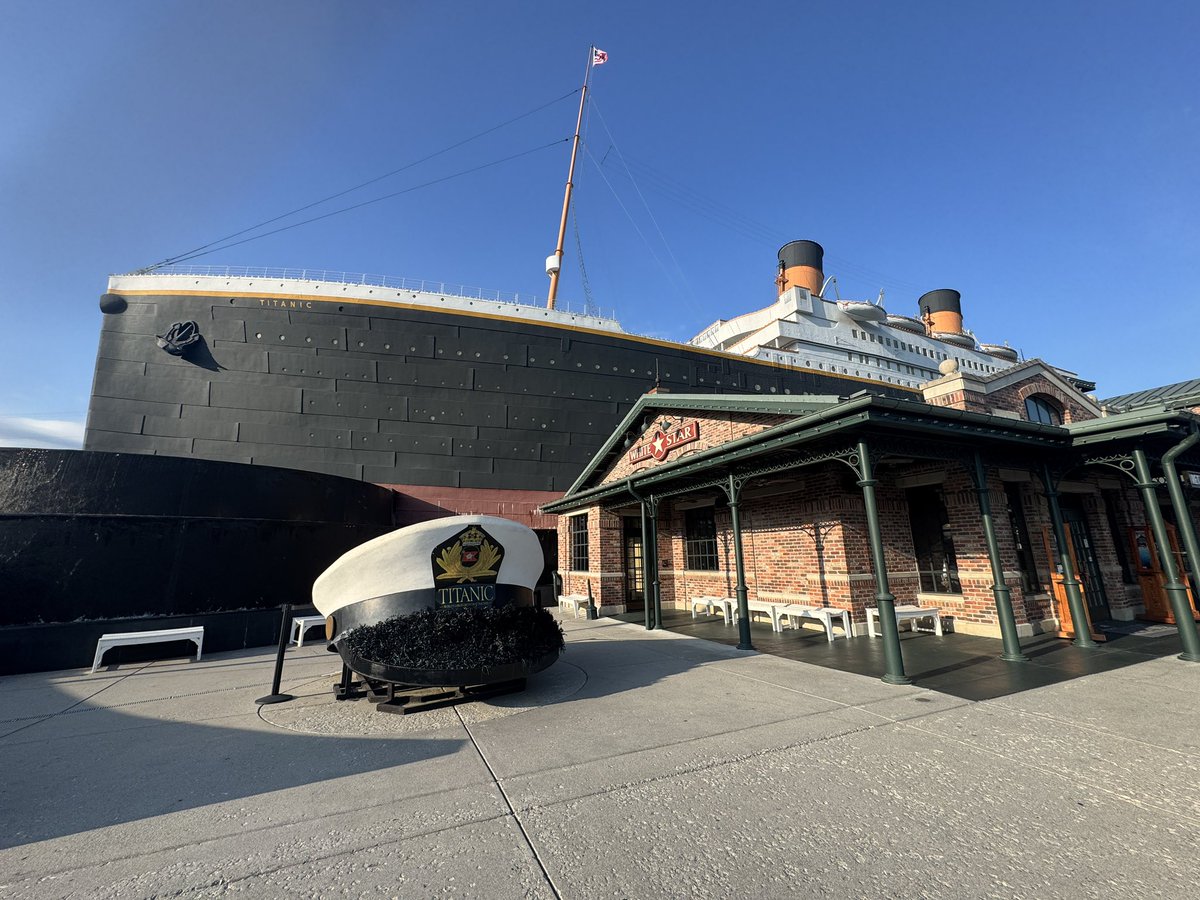 history_dame's tweet image. I’m not sure why Pigeon Ford, TN has an incredibly cool Titanic museum, but as I was heading out this morning to drive back up the East Coast, I decided to get tickets and make another impromptu stop!