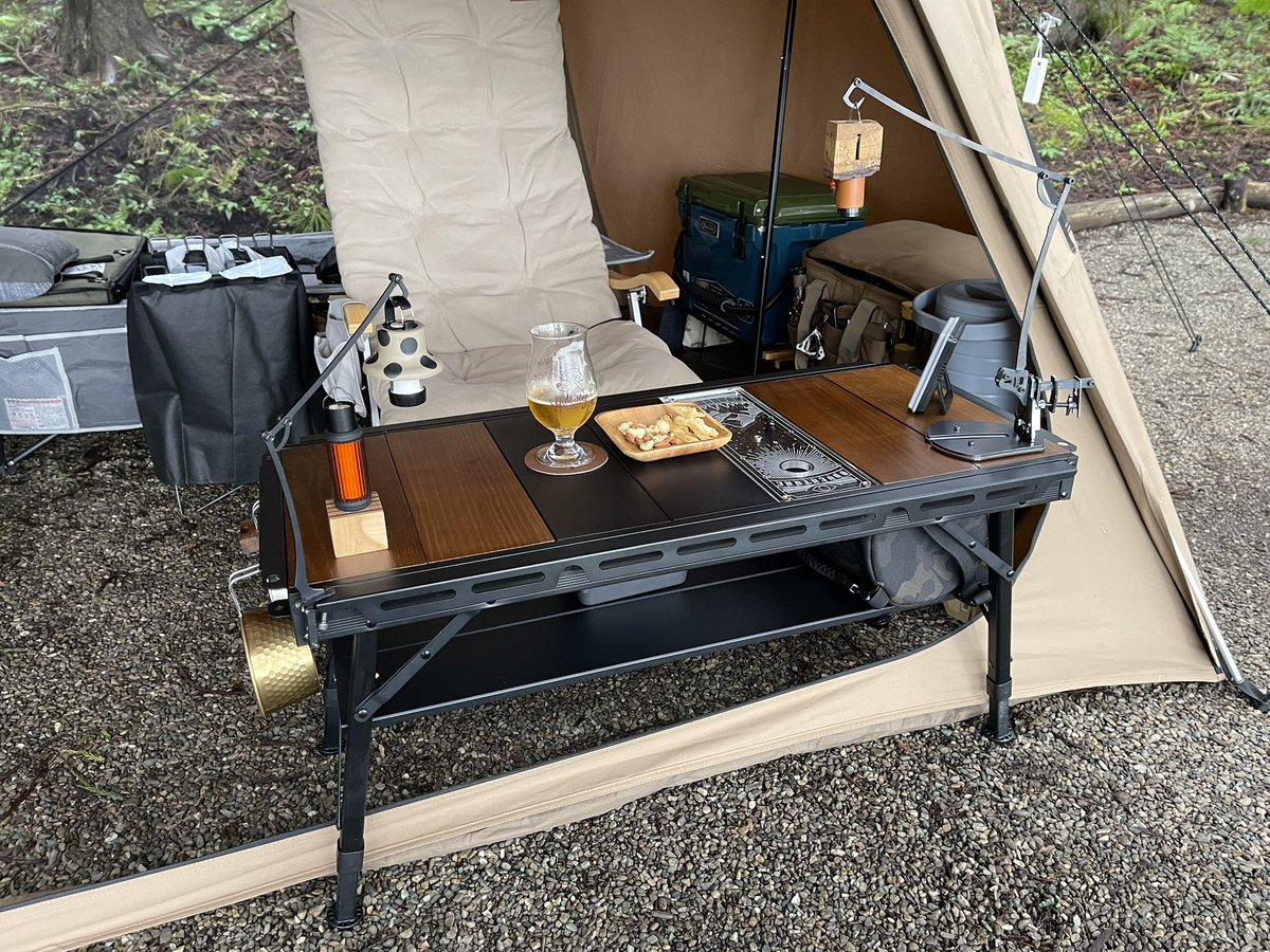 yasakick32's tweet photo. SALEで購入したWAQの『MULTI IRON TABLE』お初です!
言いたいのが、かつてないほど堅牢で壊れる気がしない!付属品も多いし、ケースもめちゃくちゃちゃんとしてる!
決して¥20,000以下のクオリティではねぇ!💦
だがデカいし重い!w
ただそれだけだ!www
オレは満足だ!w
#WAQ
#MULTIIRONTABLE https://t.co/YaDLyGpT7v