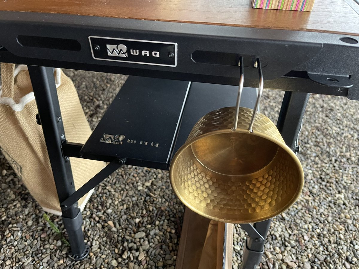 yasakick32's tweet photo. SALEで購入したWAQの『MULTI IRON TABLE』お初です!
言いたいのが、かつてないほど堅牢で壊れる気がしない!付属品も多いし、ケースもめちゃくちゃちゃんとしてる!
決して¥20,000以下のクオリティではねぇ!💦
だがデカいし重い!w
ただそれだけだ!www
オレは満足だ!w
#WAQ
#MULTIIRONTABLE https://t.co/YaDLyGpT7v