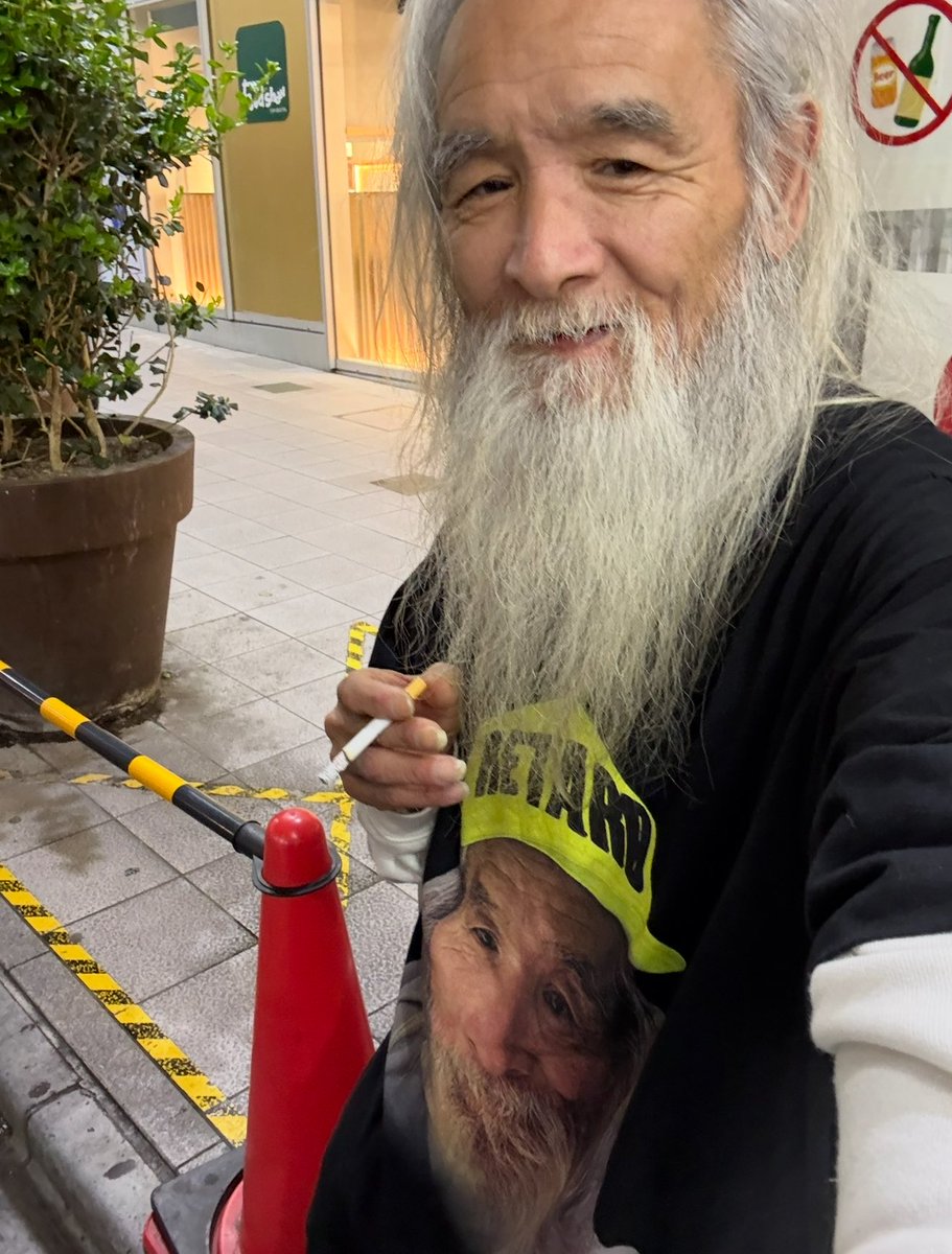 DMはいつでも開いてるぜ