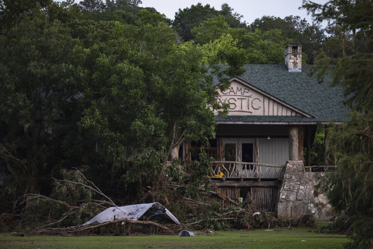 rjfoley's tweet image. FEMA removed dozens of Camp Mystic buildings from 100-year flood map before expansion, records show apnews.com/article/texas-…
