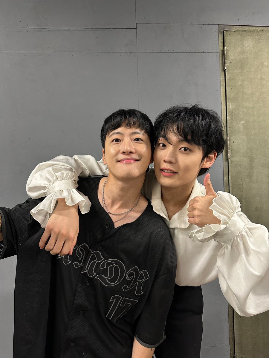feeldog_bpnn's tweet image. 유찬이 💐🌸 #두낫디스터브