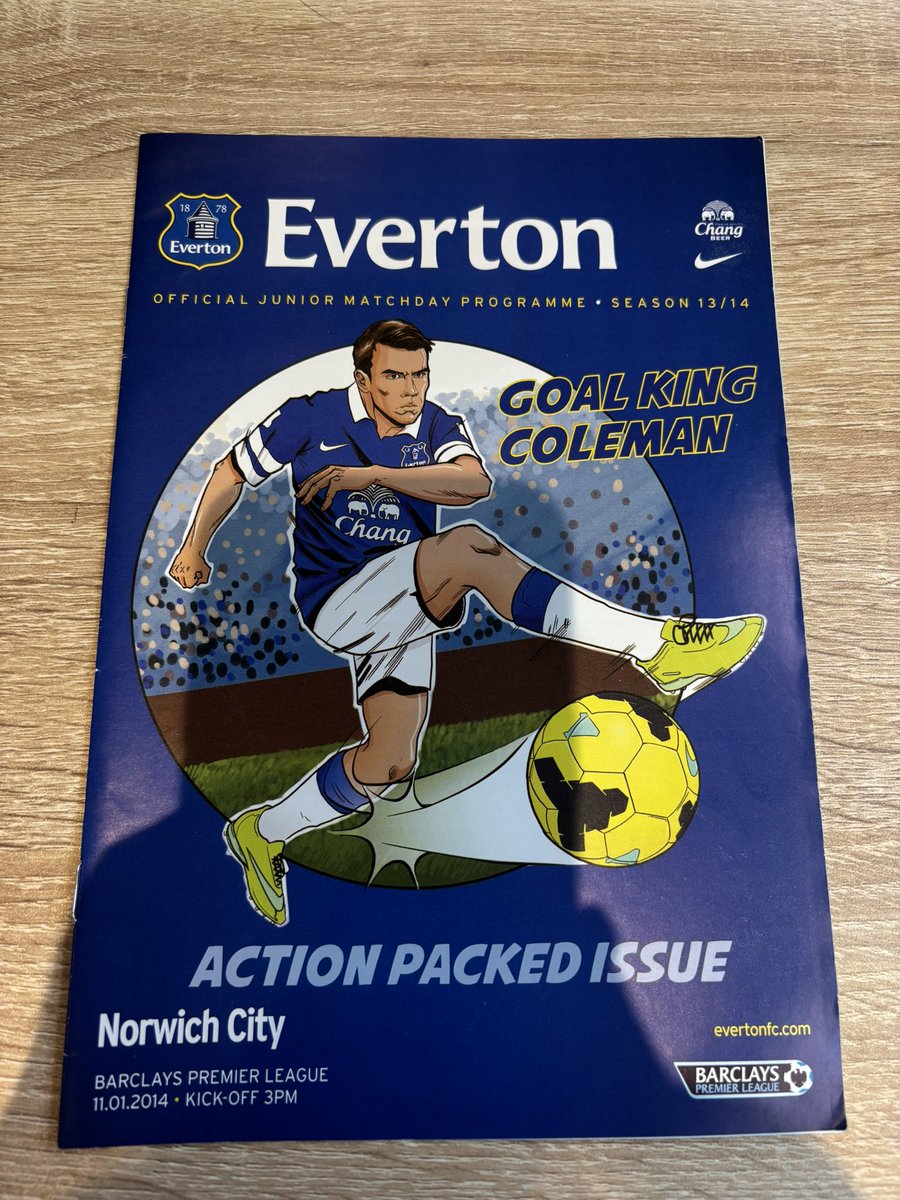 TrickorTweet0's tweet image. Tons of new items on @EvertonHeritage eBay account. Check them out Blues!
ebay.us/m/vaWSPf