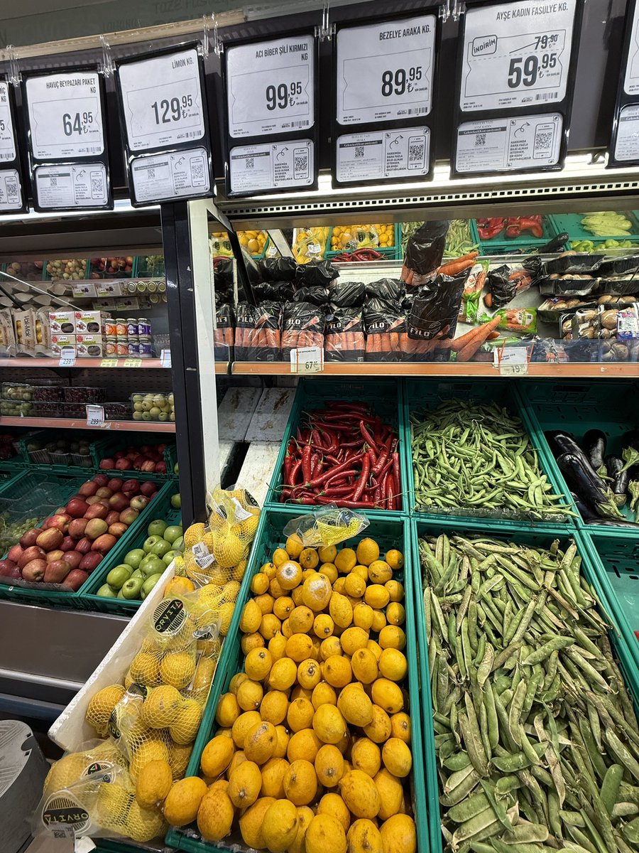 sailorSek's tweet photo. Siz bu ürünleri halka satmaya utanmıyor musunuz ?

 Fikirtepe Migros burası 12 Temmuz 

@Migros_Turkiye @migros @gidadedektifi https://t.co/WDPQzUJSpW