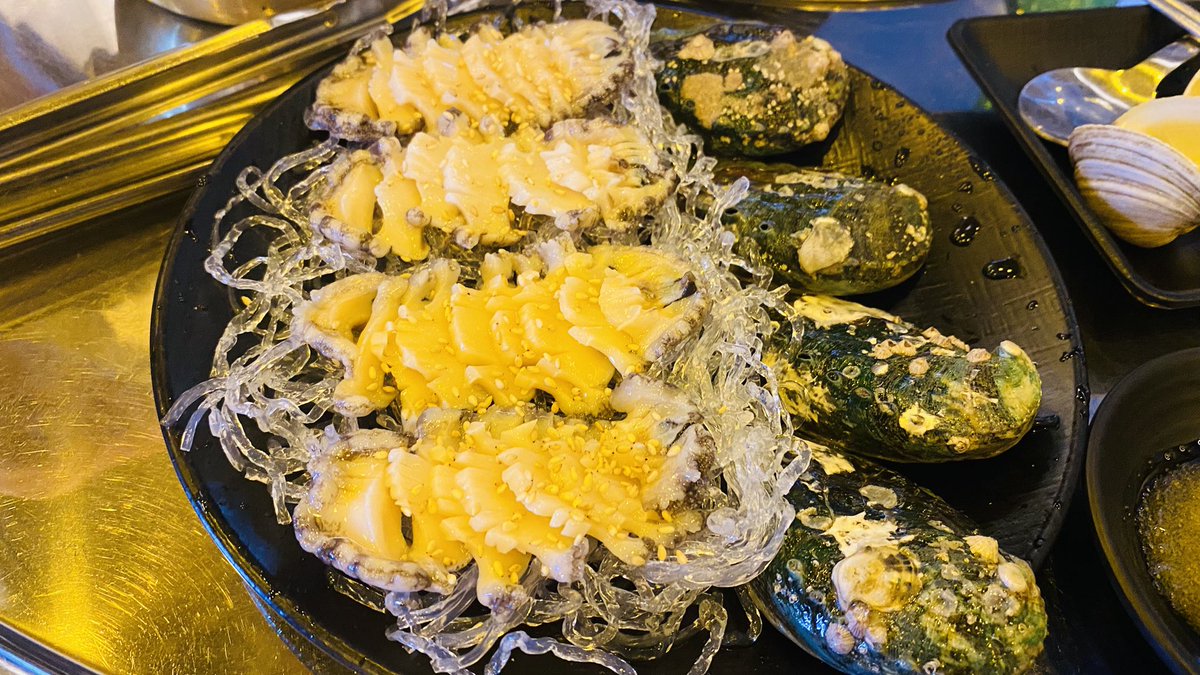 最近は大学の友人と野球観戦をしたり、釜山旅行に行ったりと元気に過ごしてます✈️