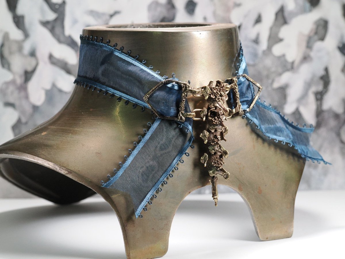 背骨チョーカー memini 背骨のパールネックレス | memini