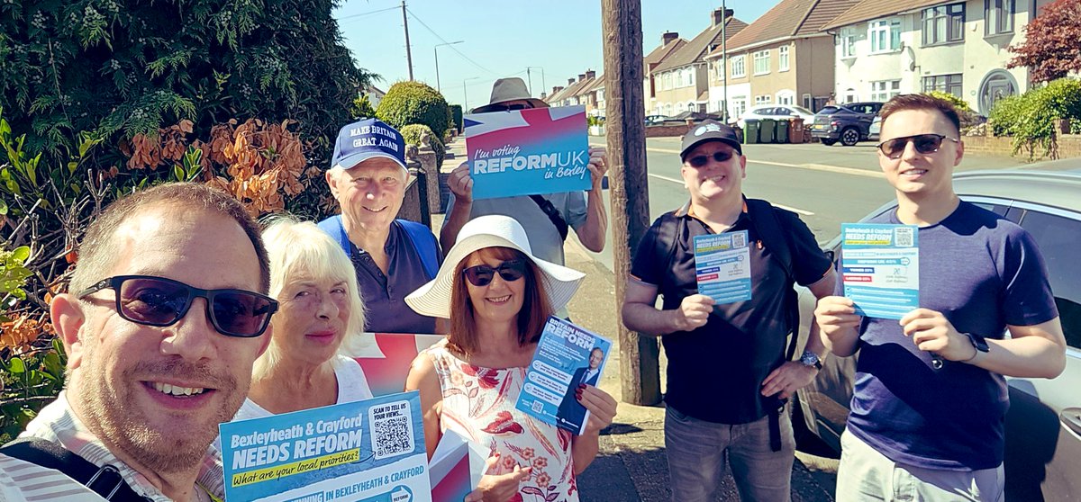 ReformBexley's tweet image. It was great to be in sunny Crook Log this morning! ☀️
We are spreading our message of hope and common sense across Bexleyheath & Crayford.
Bexley needs Reform ➡️🇬🇧