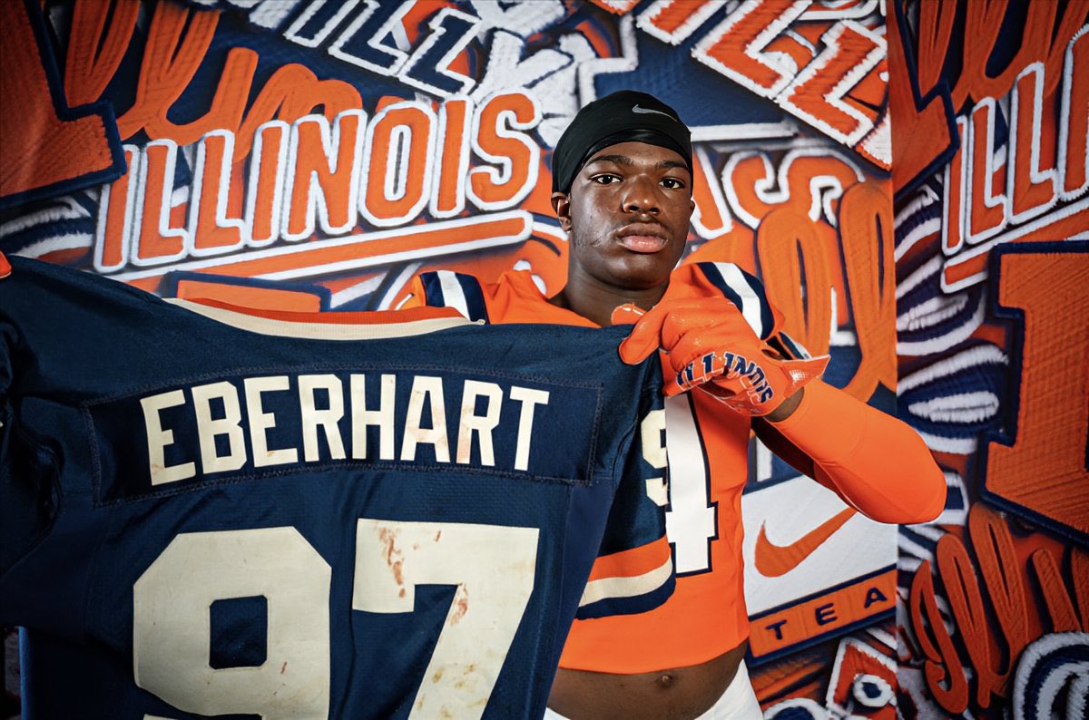 UI Zone (@recruit2illini) on Twitter photo 2026 4⭐️ DB Jacob Eberhart has been predicted to Illinois by <a href="/200ColumnsRy/">Ryan Evan Schroat</a> #Illini 2026 4⭐️ DB Jacob Eberhart has been predicted to Illinois by <a href="/200ColumnsRy/">Ryan Evan Schroat</a> #Illini