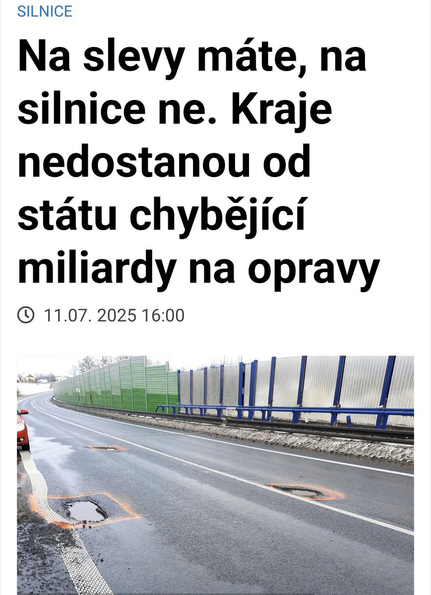 PPeckova's tweet image. Absolutně souhlasím s tím, že nemají právo kritizovat nedostatek peněz na silnice ty kraje, které mají vedení ANO a populisticky před volbami daly jízdné ve veřejné dopravě zdarma. @StredoceskyK k nim nepatří. My jsme naopak veřejnou dopravu zdražili. A shodou okolností to, co…