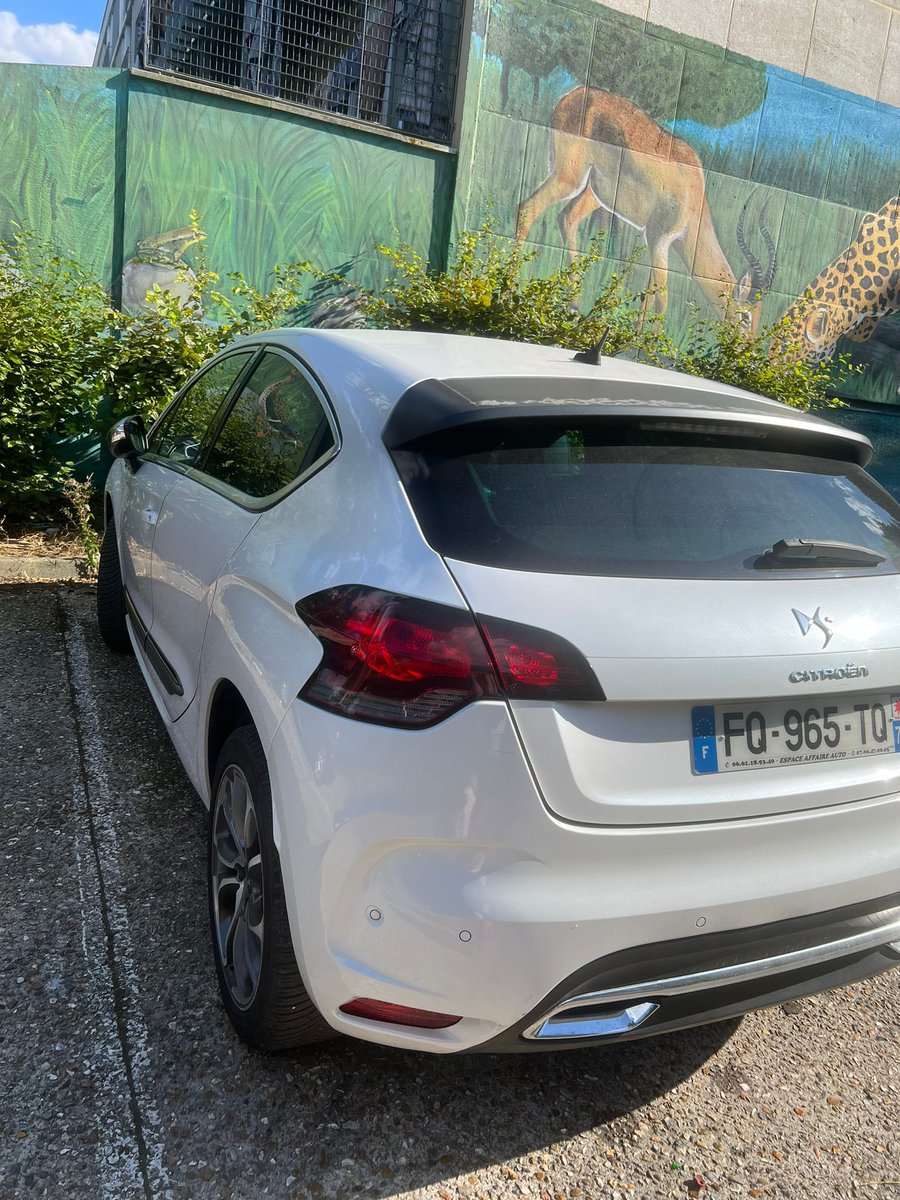 hal615burn's tweet photo. Citroën Ds4 THP 200 Sport Chic/Très bon état, aucun problème technique, rien à prévoir
📆Année : 2011/Km : 174 000 km
⚙️Motorisation : THP 200 (147 kW / 200 ch), boîte manuelle📍Ville: Paris
Contrôle technique à jour.
des options et équipements en +.

À vendre en PV si intéressé https://t.co/afJqCKvKGX
