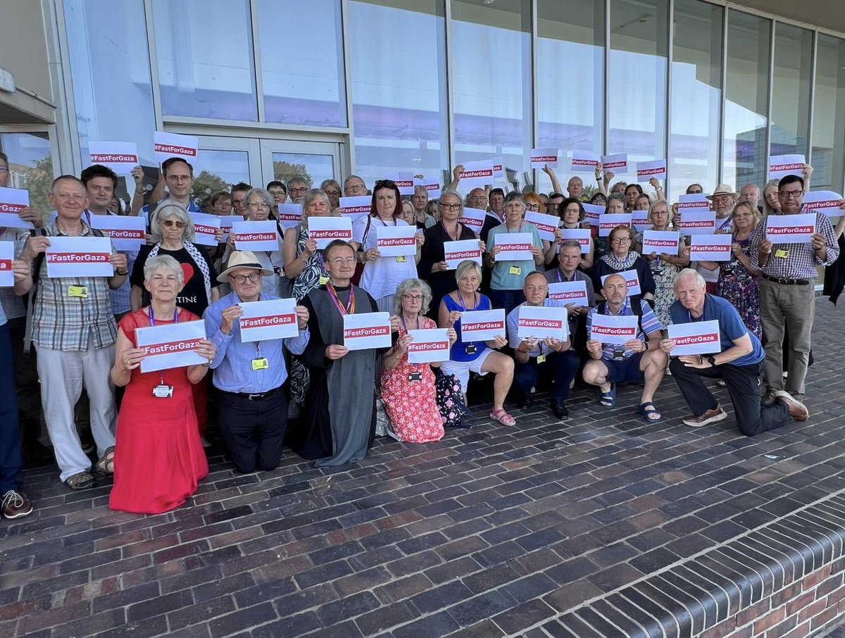 Jeremy Moodey (@jeremymoodey) on Twitter photo We may differ on some other issues, but proud to stand with <a href="/charliebelllive/">Charlie Bączyk-Bell 🏳️🌈</a>, <a href="/rachywakey/">rachel wakefield</a>, <a href="/suffolkvicar/">andrew dotchin tssf (he/him) & suffolkvicar.bsky</a>, <a href="/ruth_hw/">Ruth Harley</a>, <a href="/christianaid/">christianaid</a> and other friends <a href="/synod/">General Synod</a> as we show our solidarity with the people of Palestine by skipping meals today. #FastforGaza #synod We may differ on some other issues, but proud to stand with <a href="/charliebelllive/">Charlie Bączyk-Bell 🏳️🌈</a>, <a href="/rachywakey/">rachel wakefield</a>, <a href="/suffolkvicar/">andrew dotchin tssf (he/him) & suffolkvicar.bsky</a>, <a href="/ruth_hw/">Ruth Harley</a>, <a href="/christianaid/">christianaid</a> and other friends <a href="/synod/">General Synod</a> as we show our solidarity with the people of Palestine by skipping meals today. #FastforGaza #synod