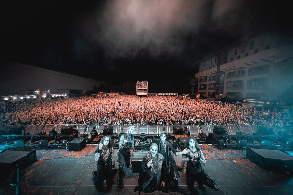 Absoluter Abriss, Saarbrücken! Das war ein Heimspiel wie man es sich besser nicht wünschen kann, VIELEN DANK! #powerwolf