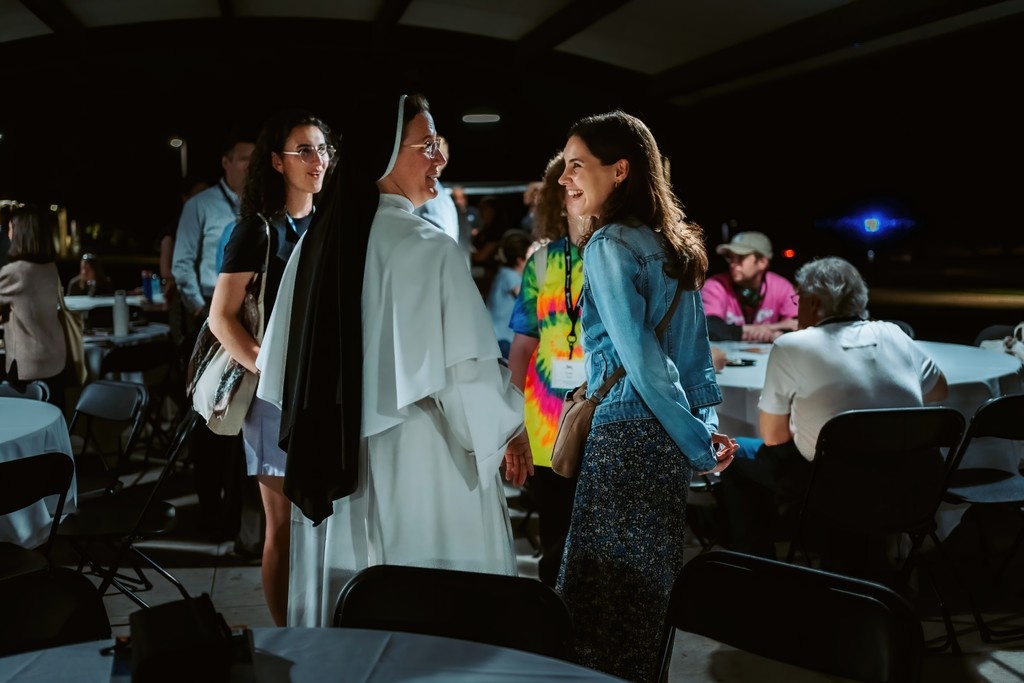 With over 100 people in attendance, we had a fantastic time taking the podcast offline and connecting in-person at the 2025 All Comer’s Retreat in Providence, RI!

If you’re getting FOMO while scrolling through, checkout our upcoming events: godsplaining.org/events-2/