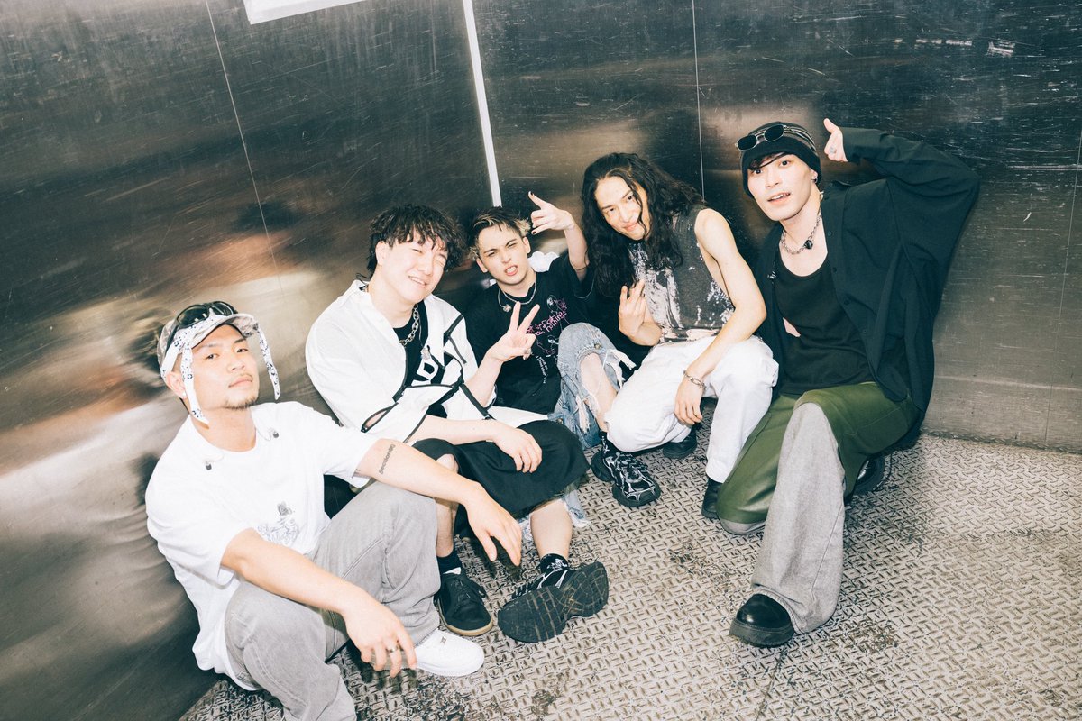 なんば！！ありがとう😭😭😭😭
めーーーーーっちゃ楽しかったし、凄い景色を見せてくれてありがとう😭🔥

言いたいことがいっぱいあり過ぎるから、後ほど綴らせてください😭

沢山煽って好き勝手やっちゃってごめんね！楽しんでもらえていたら幸いだよ😭