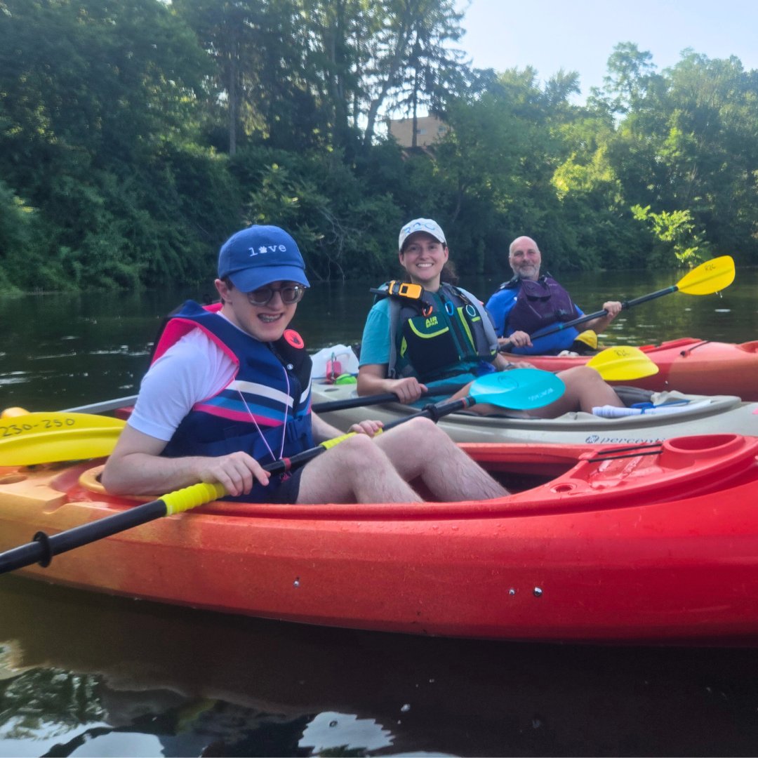 R2CFoundation's tweet image. 1 WEEK FROM TODAY: Paddle into summer fun! 🚣♀️☀️💦 Join us for our July Adapted Kayaking Try-It at Punderson State Park on July 19th!
✅ Free
✅ Ages 7+
✅ 30-min slots, 3–6:30 PM
Spots are limited! Pre-register: sarah@rec2connect.org
#Rec2Connect #AdaptedKayaking