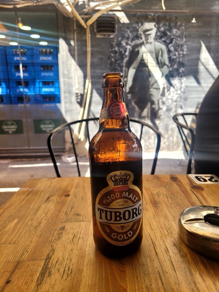 Sıcak havada buz gibi bira iyi gider 🍻