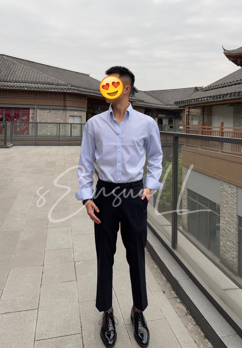 1️⃣0️⃣4️⃣
#白丝 #体育生 #黑皮体育生 #反差 #正装丝袜 #黑丝 #体育生臭脚 #黑袜 #紧身裤