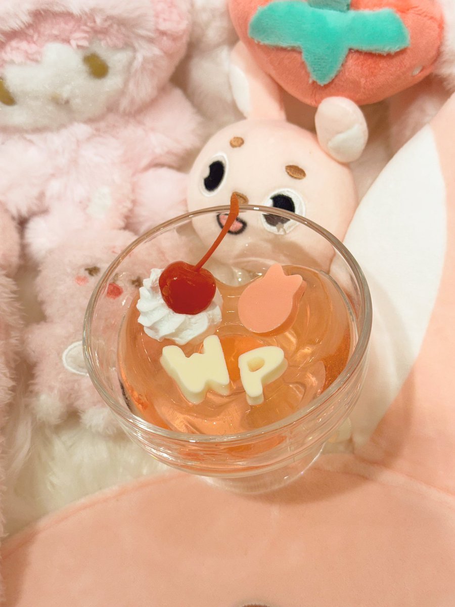 🧁2025-26 예약 받고 있습니다 🍰

🚩커스텀 디저트&amp;음료
🍮~11월 대관 시🍮
✔️보틀스티커+쿠키틀+종이컵+현수막+배너 지원

일정 확인 및 문의 📍 linktr.ee/p.logue

#카페대관 #생일카페 #생카대관 #아이돌카페대관 #2D이벤트카페 #대관카페 #홍대 #합정 #이벤트카페 #대관 #기념일 #카페